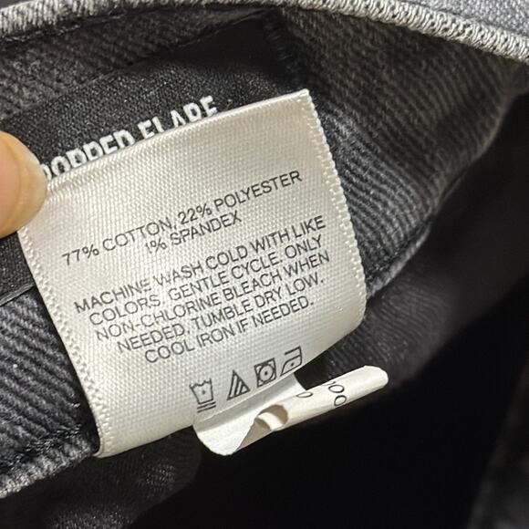 Express crop flare jeans washed black color size 4 - Picture 7 of 8